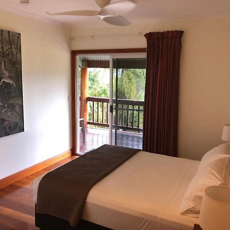 Daintree Manor B&B Exterior photo