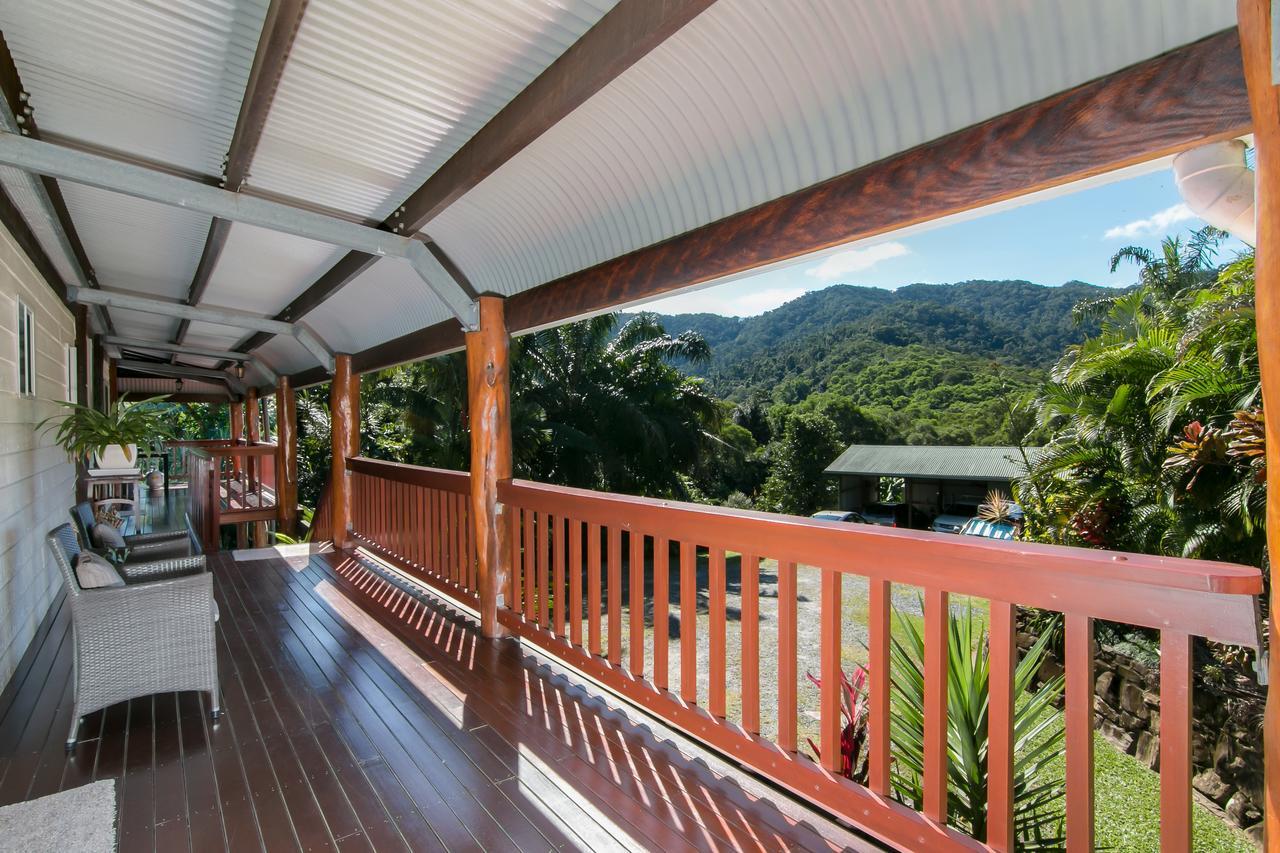 Daintree Manor B&B Exterior photo