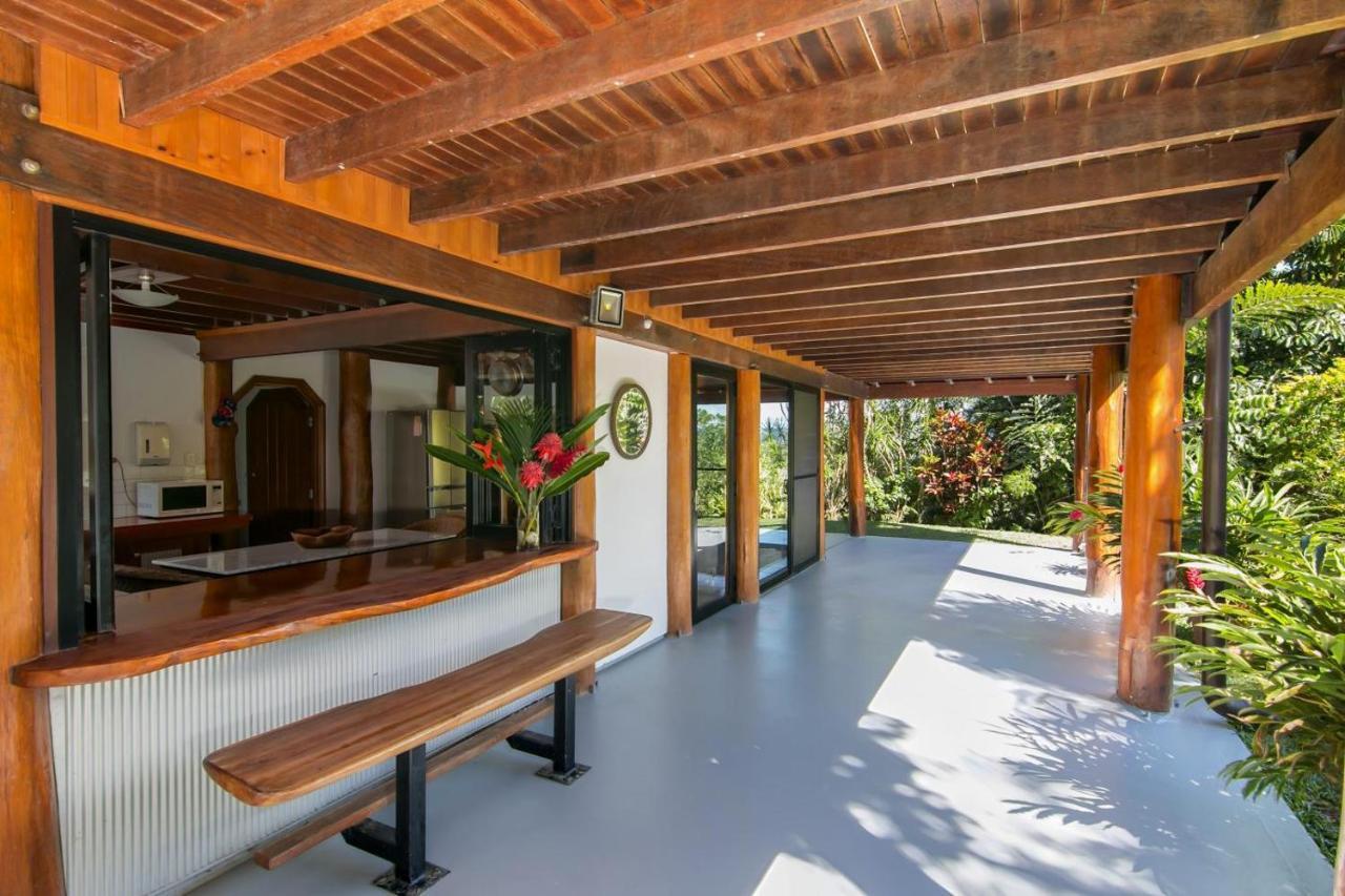 Daintree Manor B&B Exterior photo